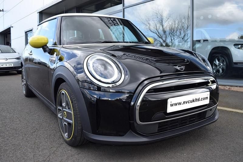 Used Mini Cooper S Hatch 135 kW (184 HP) 2022 Black Hatchback