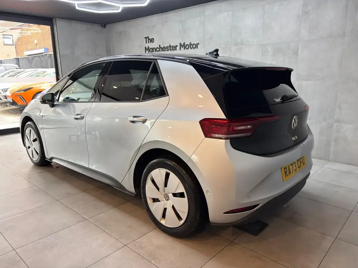 Used VW ID.3 Pro Performance 150 kW (204 HP) 2023 Silver Hatchback