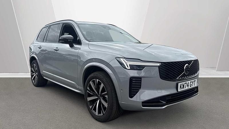 Used 2025 Volvo XC90 Plus SUV | £55,495 (Expensive) - Image 1/3