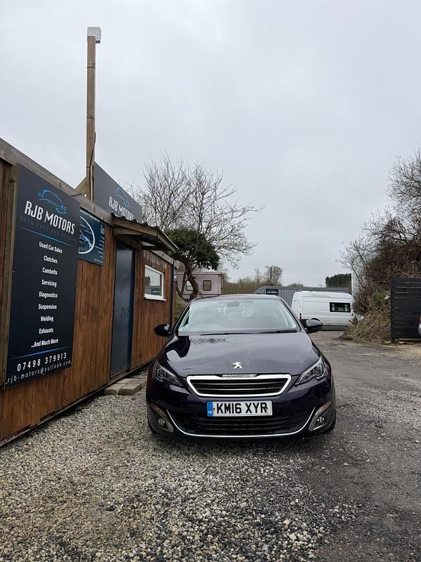 Used Peugeot 308 Allure 2016 Blue Hatchback