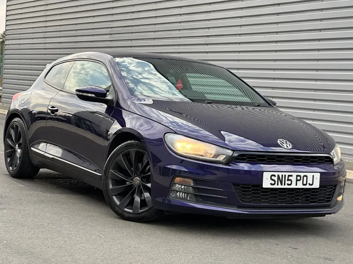 Used VW Scirocco GT 125 HP (91 kW) 2015 Mauve/purple Coupe