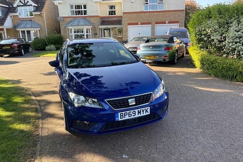 Used Seat Leon ST SE Dynamic 115 HP (84 kW) 2020 Estate