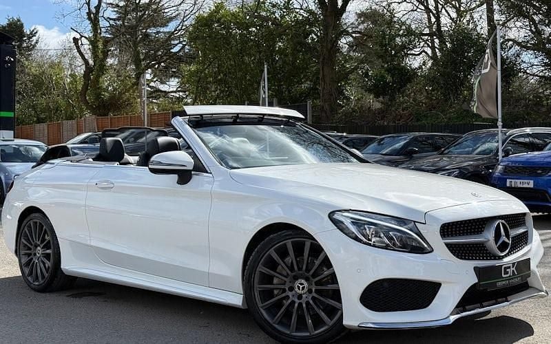 Used Mercedes C220 AMG Line Premium Plus 170 HP (125 kW) 2018 White Cabriolet