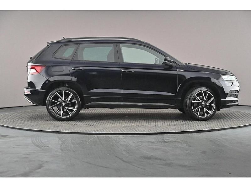 Used Skoda Karoq SportLine 110 HP (80 kW) 2021 Crystal black metallic SUV