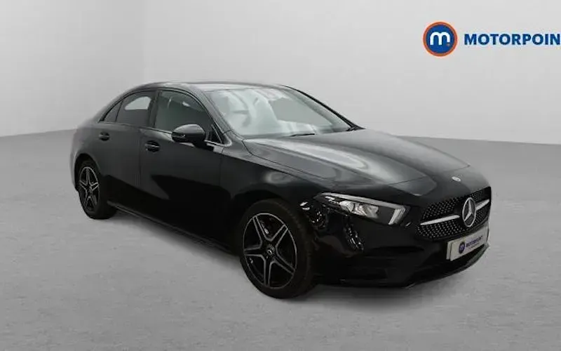 Begagnad Mercedes A250 Executive 218 HK (160 kW) 2022 Sedan