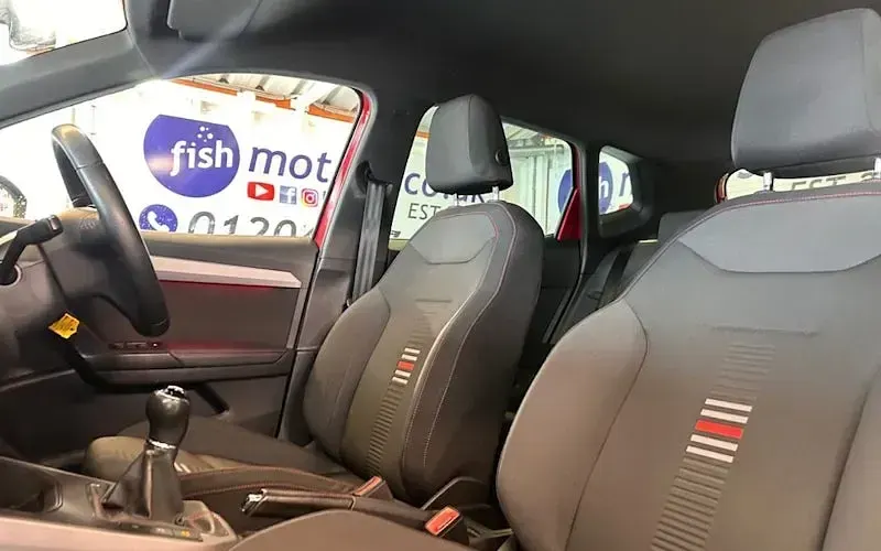 Used Seat Arona FR 116 HP (85 kW) 2019 Red SUV