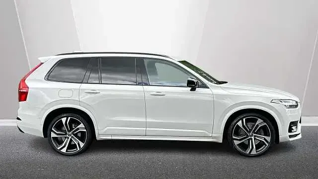 Usado Volvo XC90 R-Design 232 HP (170 kW) 2020 SUV