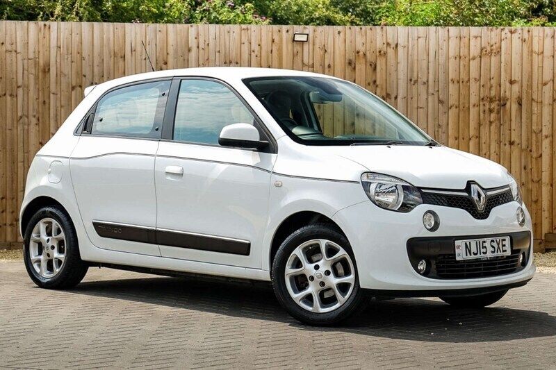 White Used 2015 Renault Twingo Dynamique Hatchback | £3,995 (Fair price) - Image 1/4