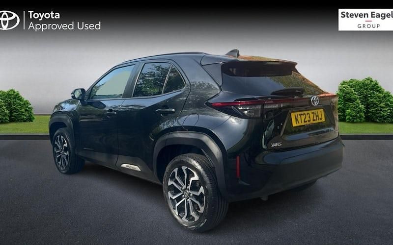 Used Toyota Yaris Hybrid Design 116 HP (85 kW) 2026 Estate