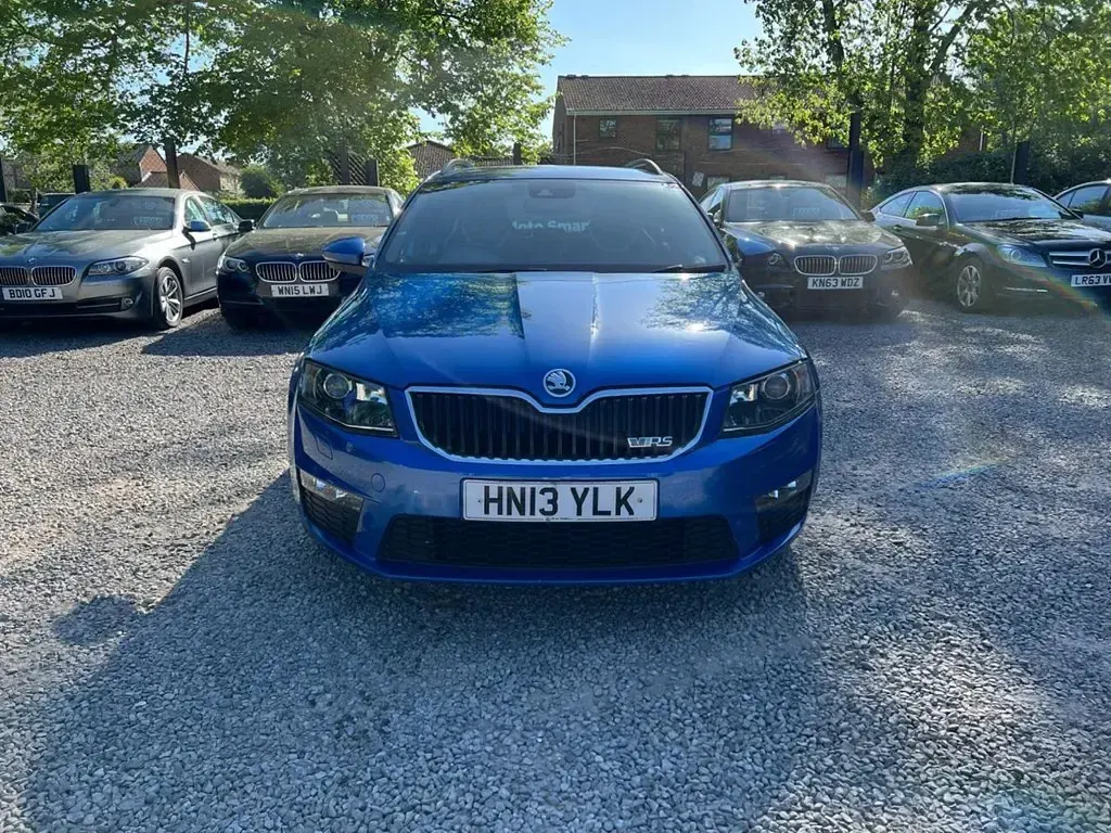 Używany Skoda Octavia vRS 220 KM (161 kW) 2013 Niebieski Kombi