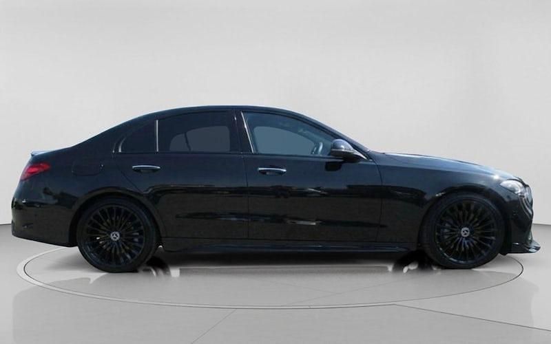 Used Mercedes C220 AMG Line Premium 200 HP (147 kW) 2022 Black Sedan