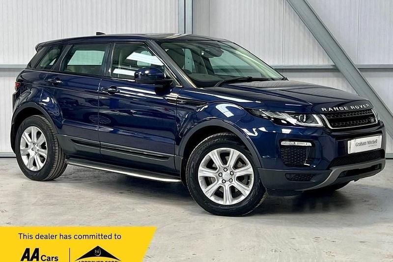 Used 2017 Land Rover Range Rover evoque SE Hatchback | £12,195 (Fair price) - Image 1/1