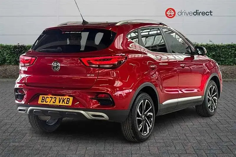 Used MG ZS Exclusive 111 HP (81 kW) 2024 Red SUV