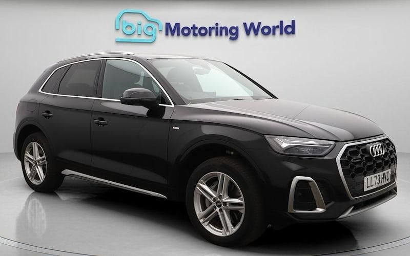 Black Used 2023 Audi Q5 S-Line SUV | £31,100 (Good price) - Image 1/4
