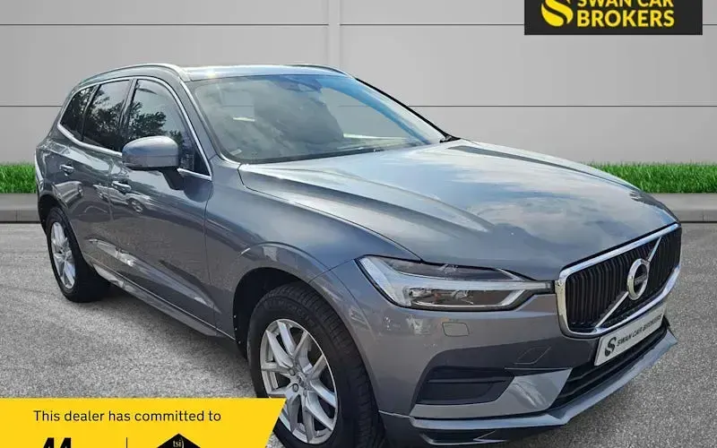 Used Volvo XC60 Momentum 190 HP (139 kW) 2019 SUV