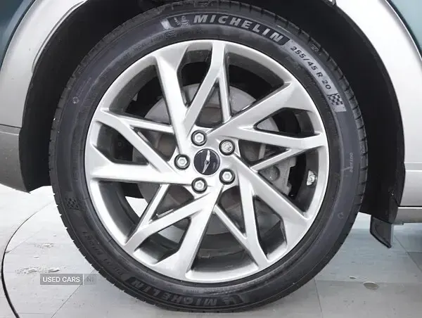 Used Genesis GV60 Sport 233 kW (318 HP) 2023 Green SUV