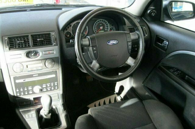 Used Ford Mondeo 2005 Hatchback