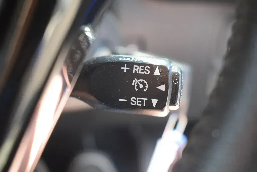 Used Citroën C1 Flair 72 HP (52 kW) 2018 Blue Hatchback