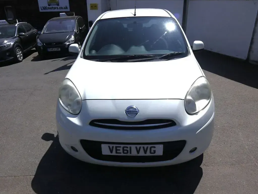 Used Nissan Micra Acenta 98 HP (72 kW) 2012 White Hatchback