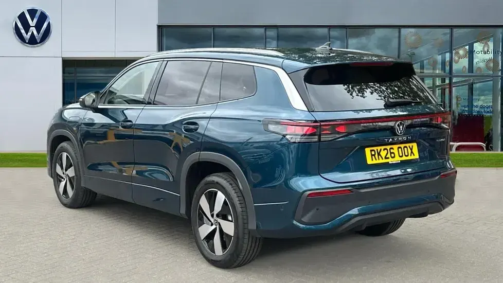 Used VW Tayron Life 204 HP (150 kW) 2026 Nightshade blue metallic SUV