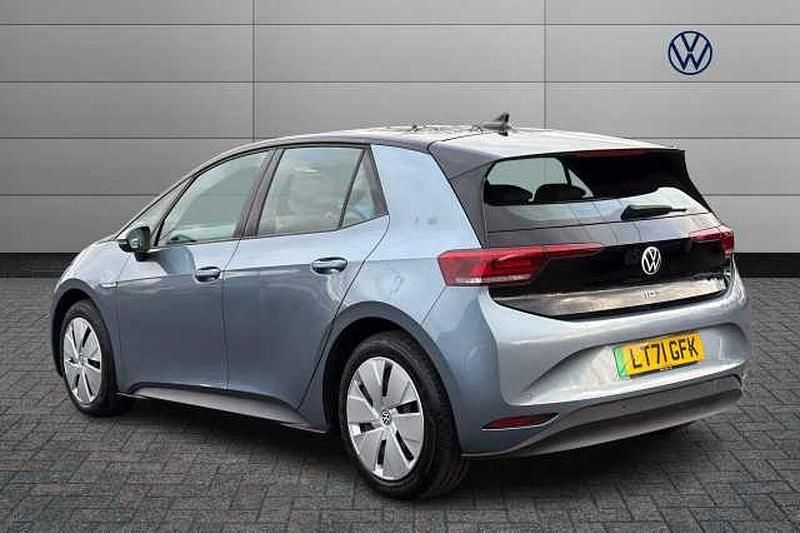 Used VW ID.3 Pro Performance 150 kW (204 HP) 2021 Blue Hatchback
