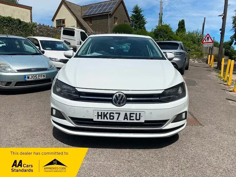 Used VW Polo SE 95 HP (69 kW) 2018 White Hatchback