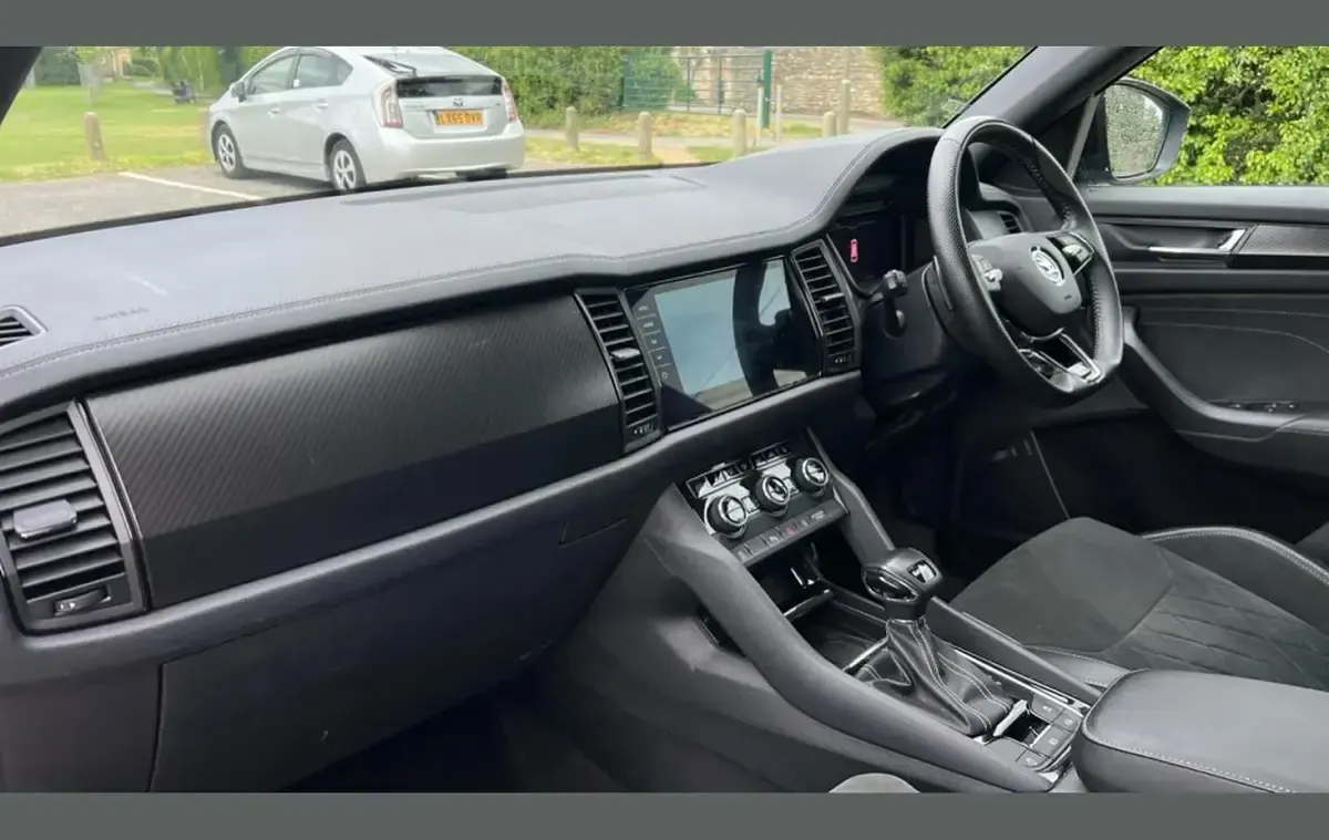 Used Skoda Kodiaq SportLine 150 HP (110 kW) 2023 Blue  SUV