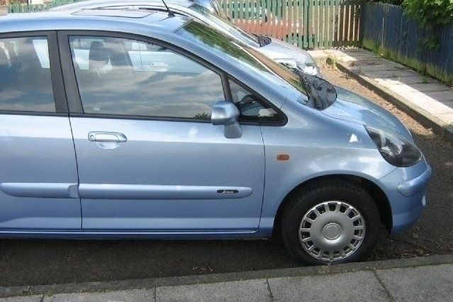 Begagnad Honda Jazz 2003 Halvkombi