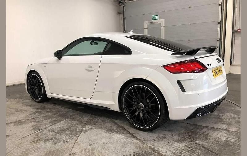 Used Audi TT Black Edition 194 HP (142 kW) 2023 White Coupe