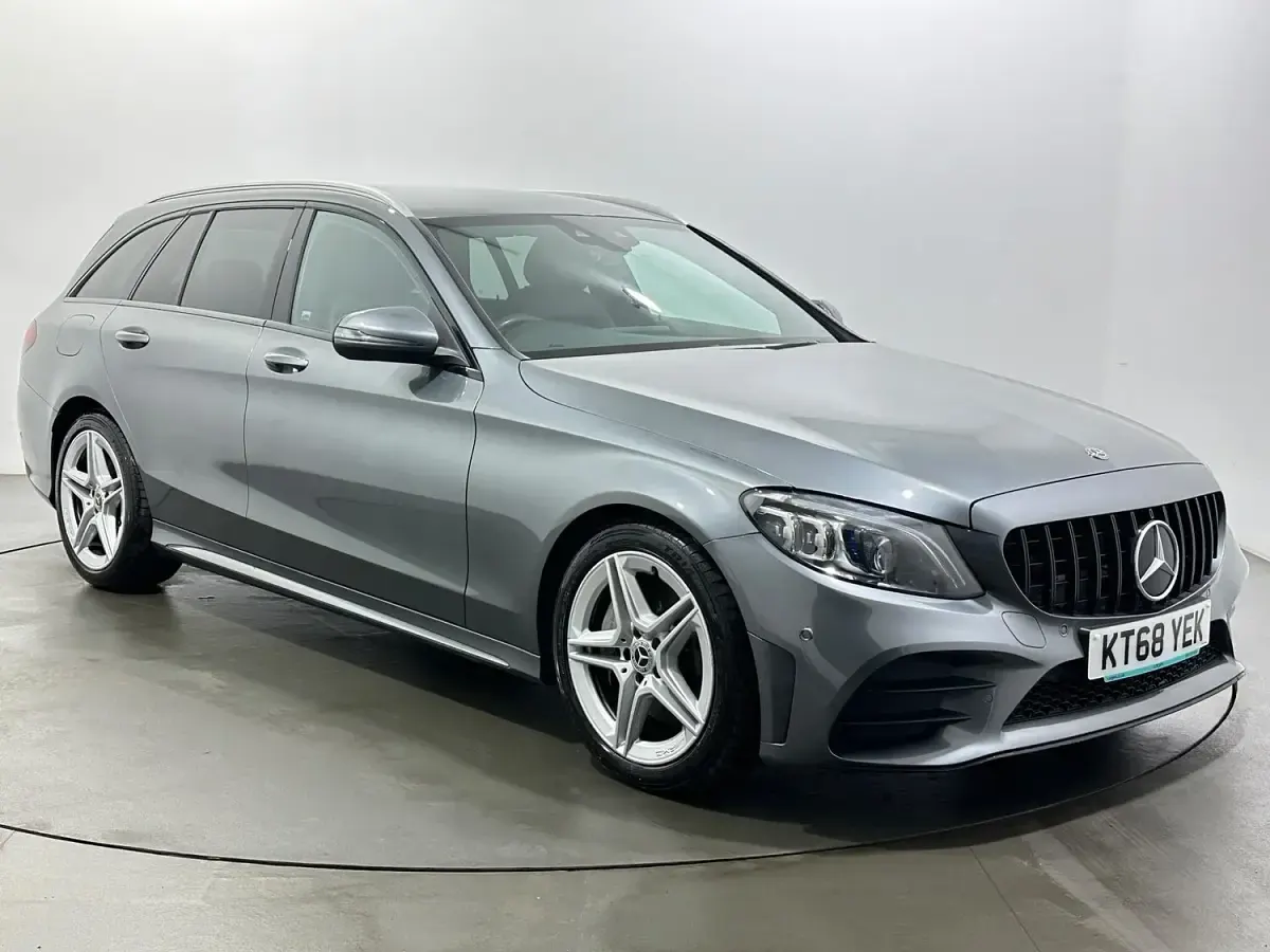 Used Mercedes C300 AMG line 245 HP (180 kW) 2019 Estate