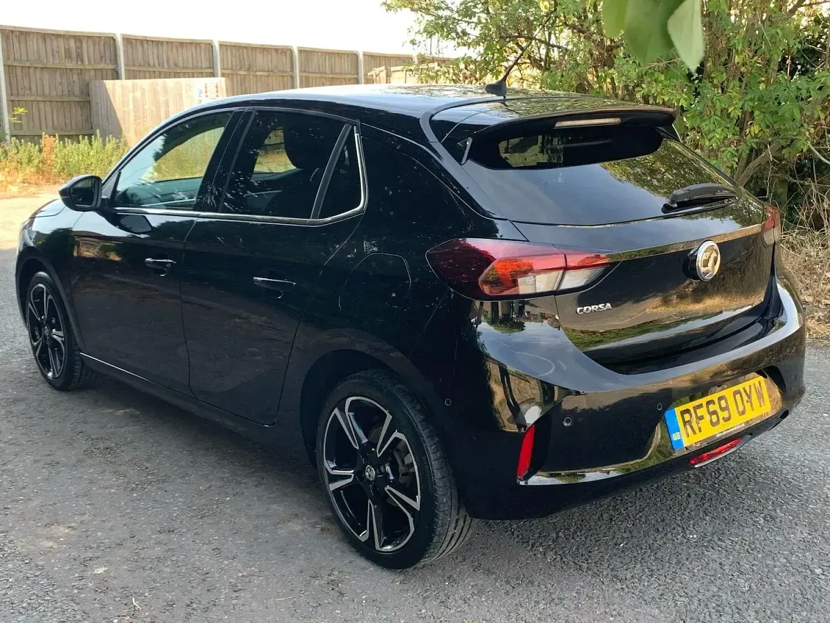 Used Vauxhall Corsa Elite 100 HP (73 kW) 2020 Black Hatchback
