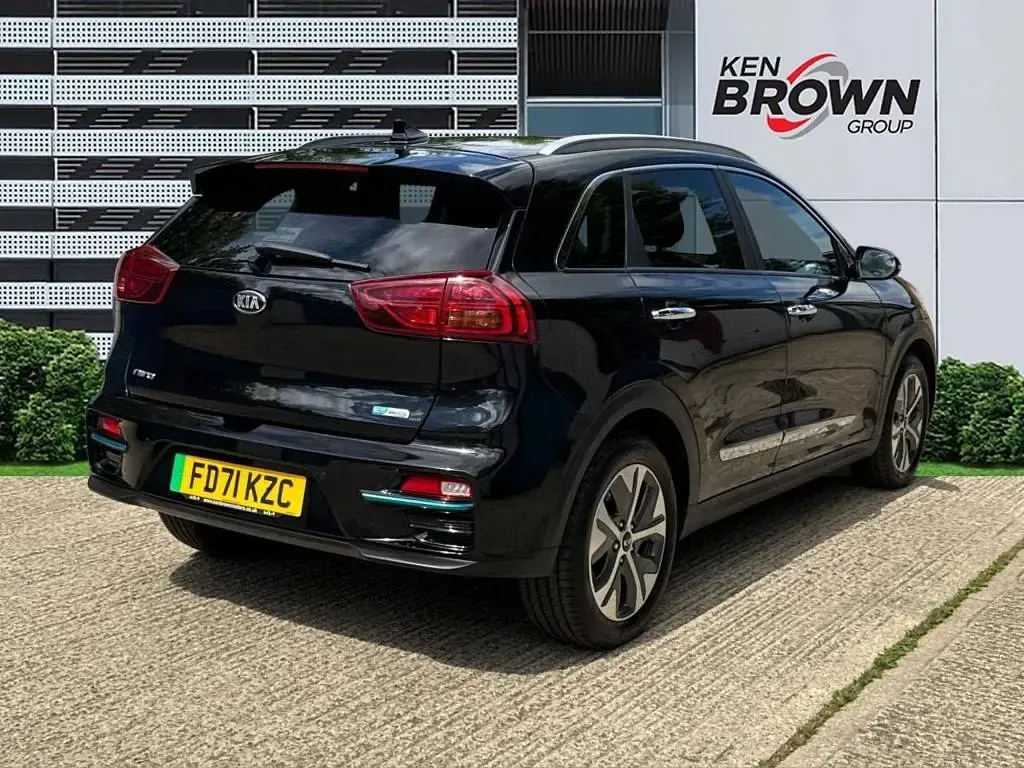 Used Kia e-Niro Plus 11 kW (15 HP) 2022 Black SUV