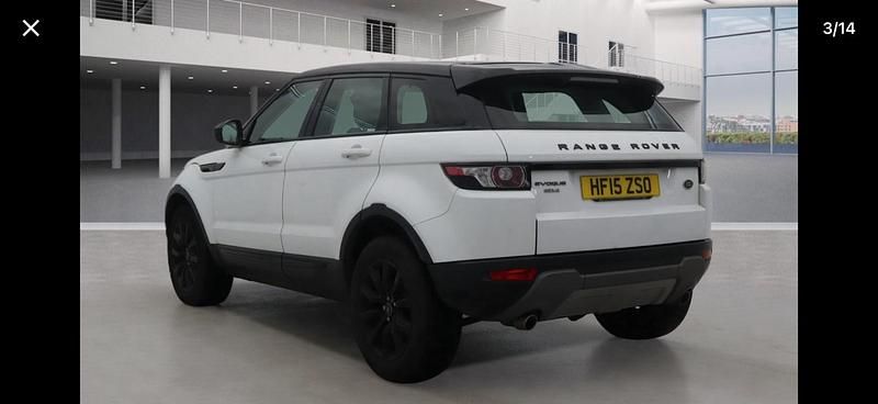 Used Land Rover Range Rover evoque Pure 190 HP (139 kW) 2015 White Estate