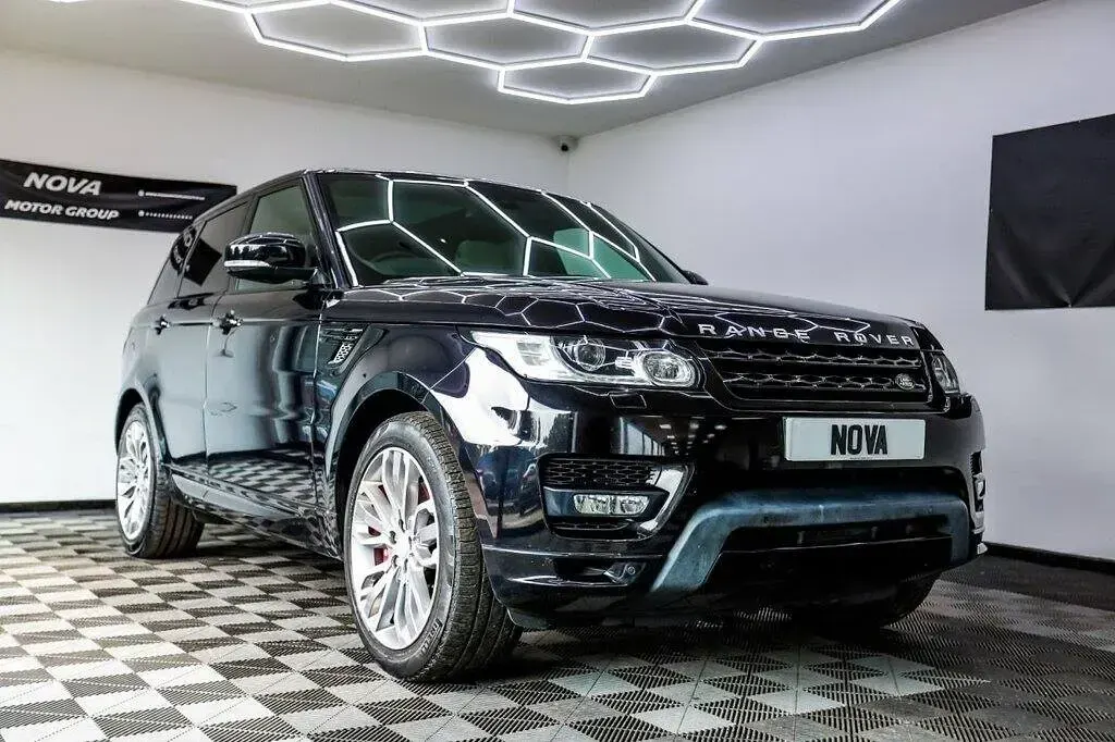 Used Land Rover Range Rover Autobiography Dynamic 301 HP (221 kW) 2015 Black SUV