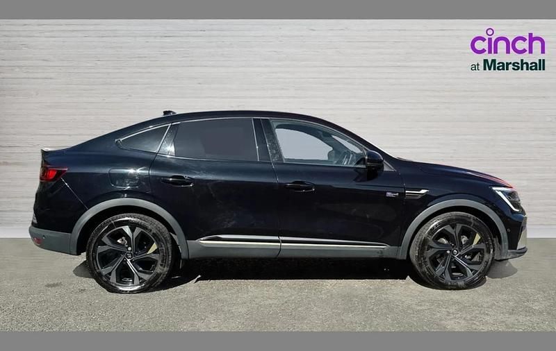 Używany Renault Arkana Engineered 140 KM (102 kW) 2023 Czarny SUV