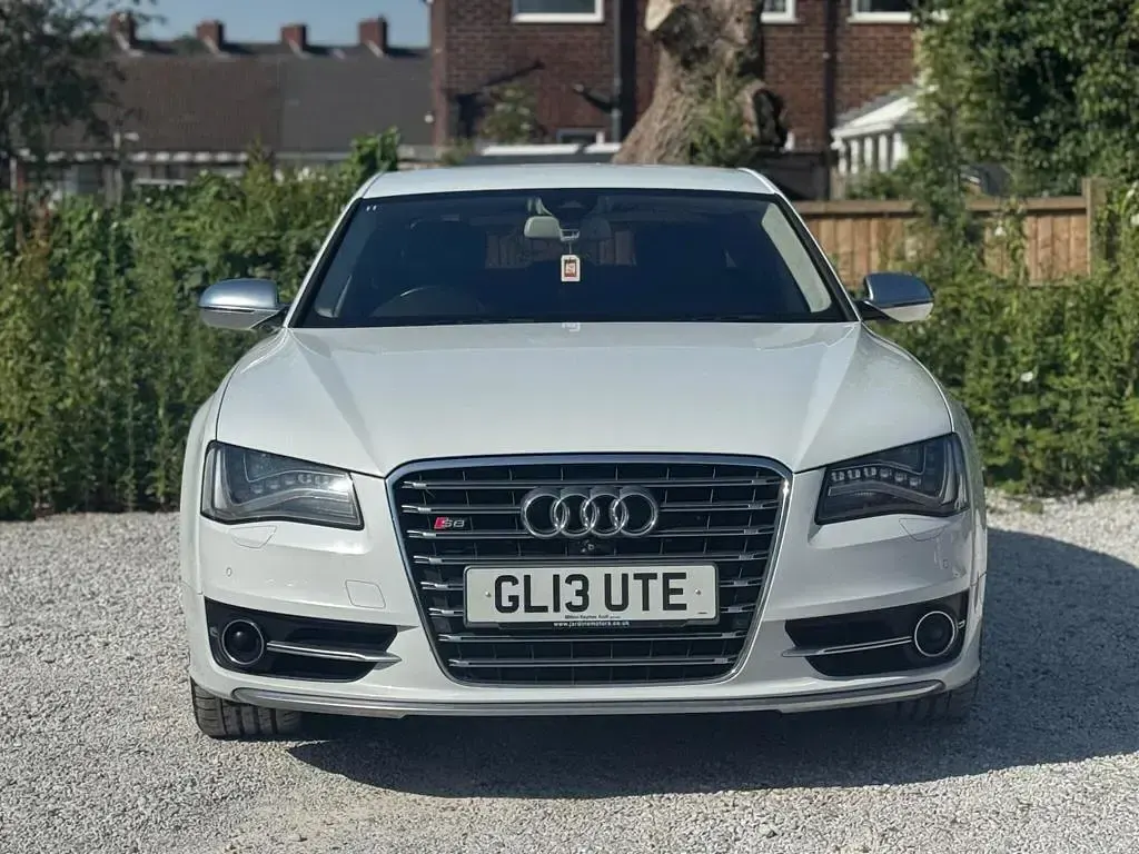 Used Audi S8 Advanced 2013 White Sedan