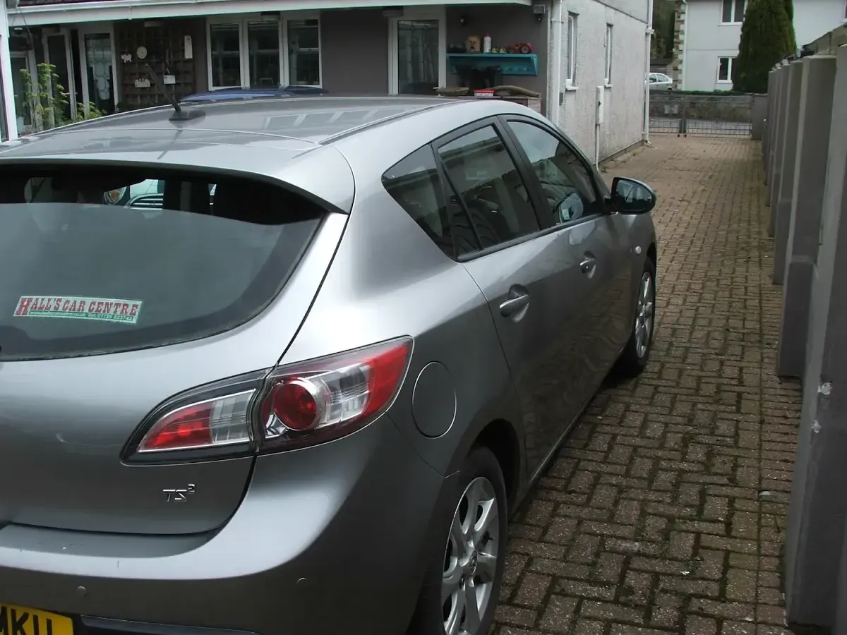 Used Mazda 3 115 HP (84 kW) 2011 Silver Hatchback