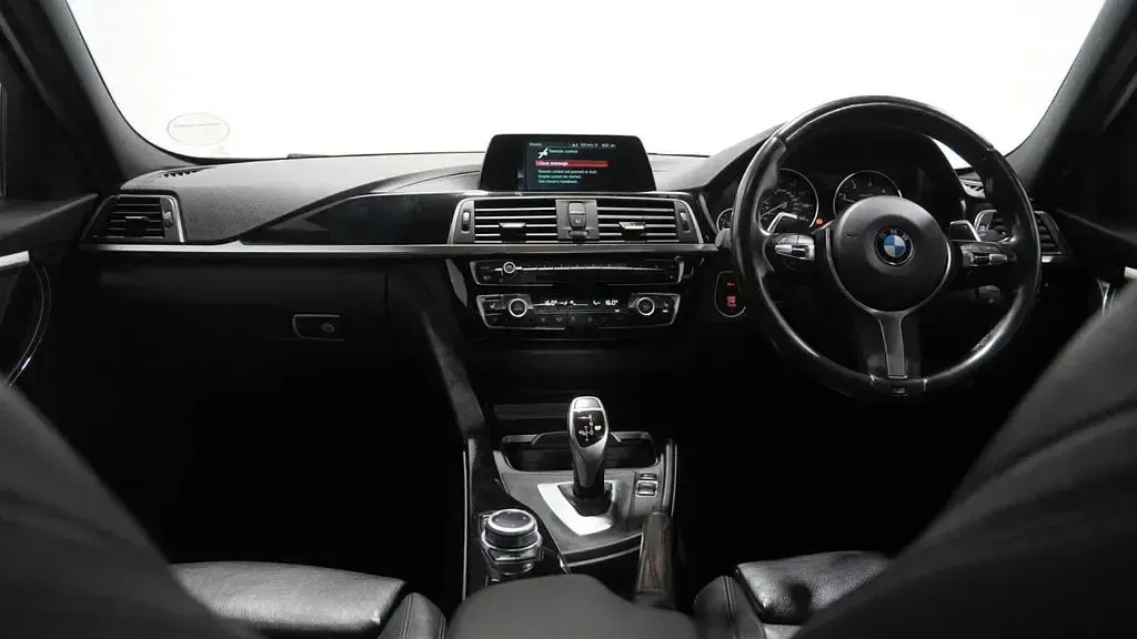 Used BMW 320 M Sport 190 HP (139 kW) 2018 Grey Sedan