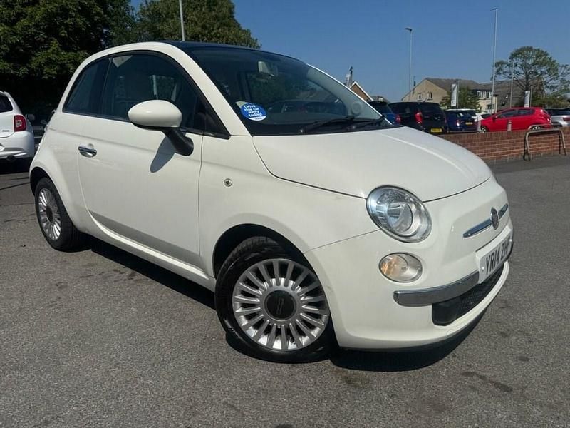 White Used 2014 Fiat 500 Lounge Hatchback | £4,300 (Fair price) - Image 1/4