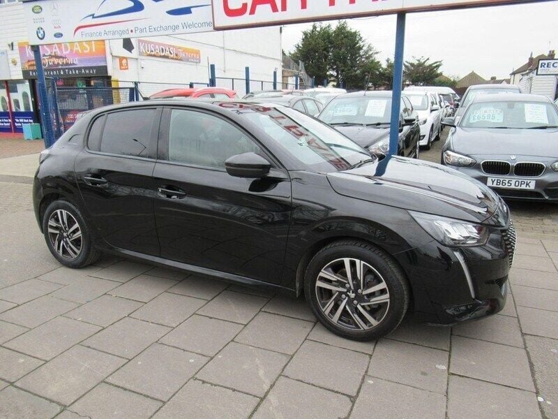 Used Peugeot 208 Allure Premium 75 HP (55 kW) 2021 Black Hatchback