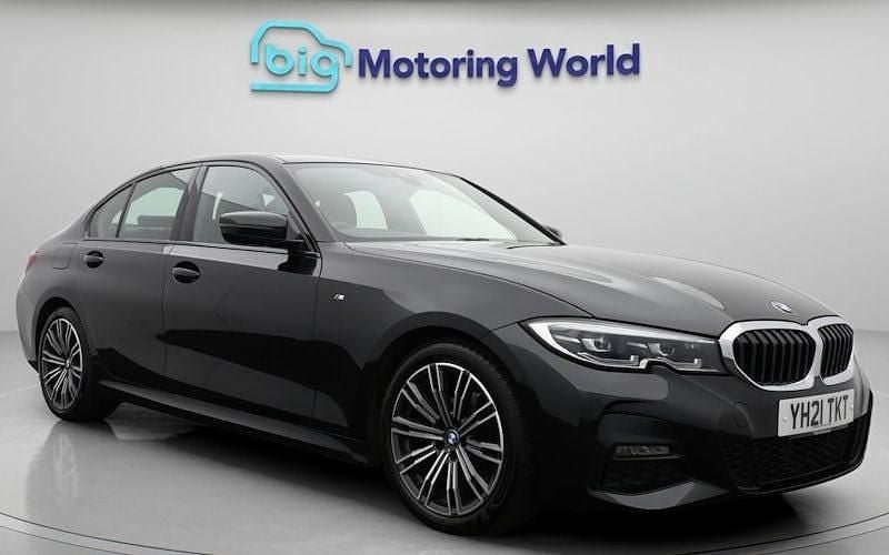 Used 2021 BMW 320 M Sport Sedan | £18,450 (Fair price) - Image 1/4