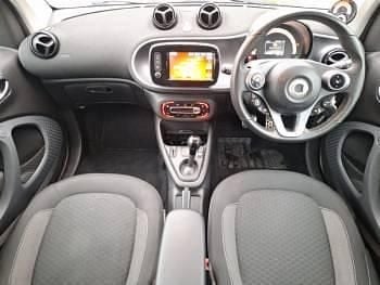 Used Smart ForTwo Coupé Premium 60 kW (82 HP) 2020 White Coupe