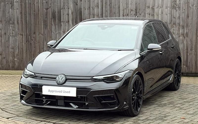 Used VW Golf VIII Black Edition 333 HP (244 kW) 2025 Black Hatchback
