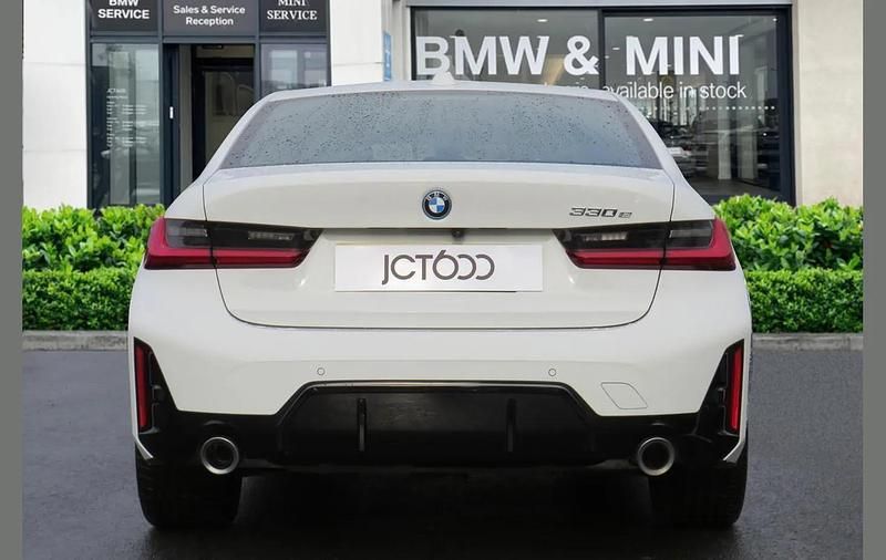 Used BMW 330e M Sport 288 HP (211 kW) 2022 White Sedan