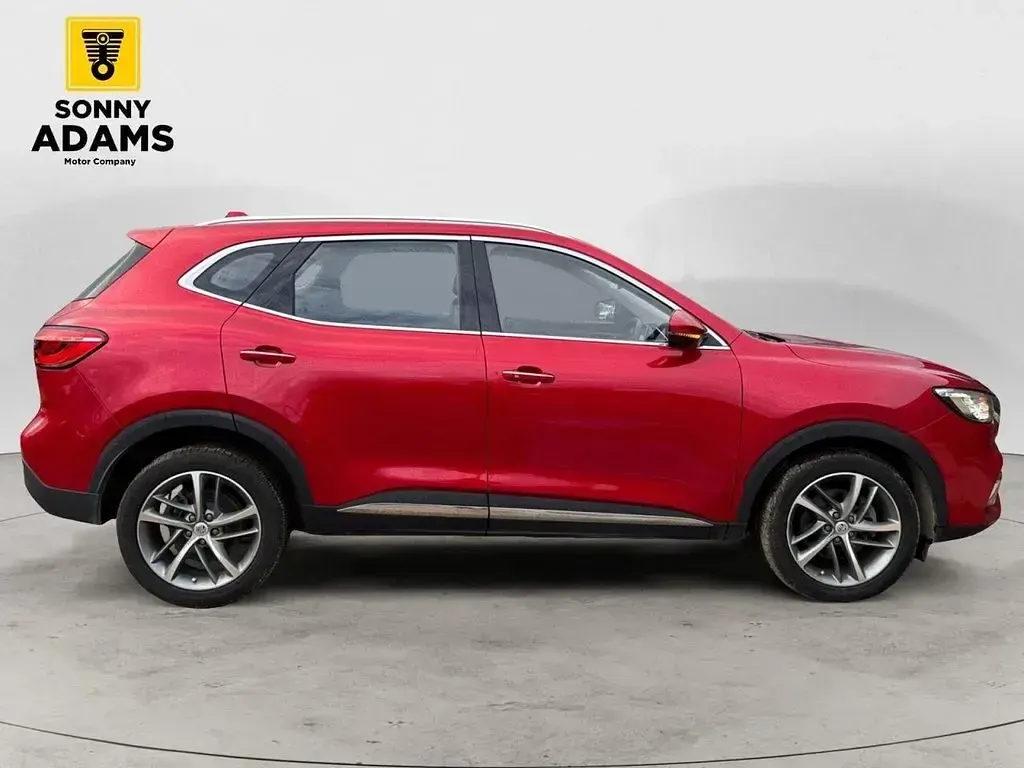 Used MG HS Excite 162 HP (119 kW) 2023 Red SUV
