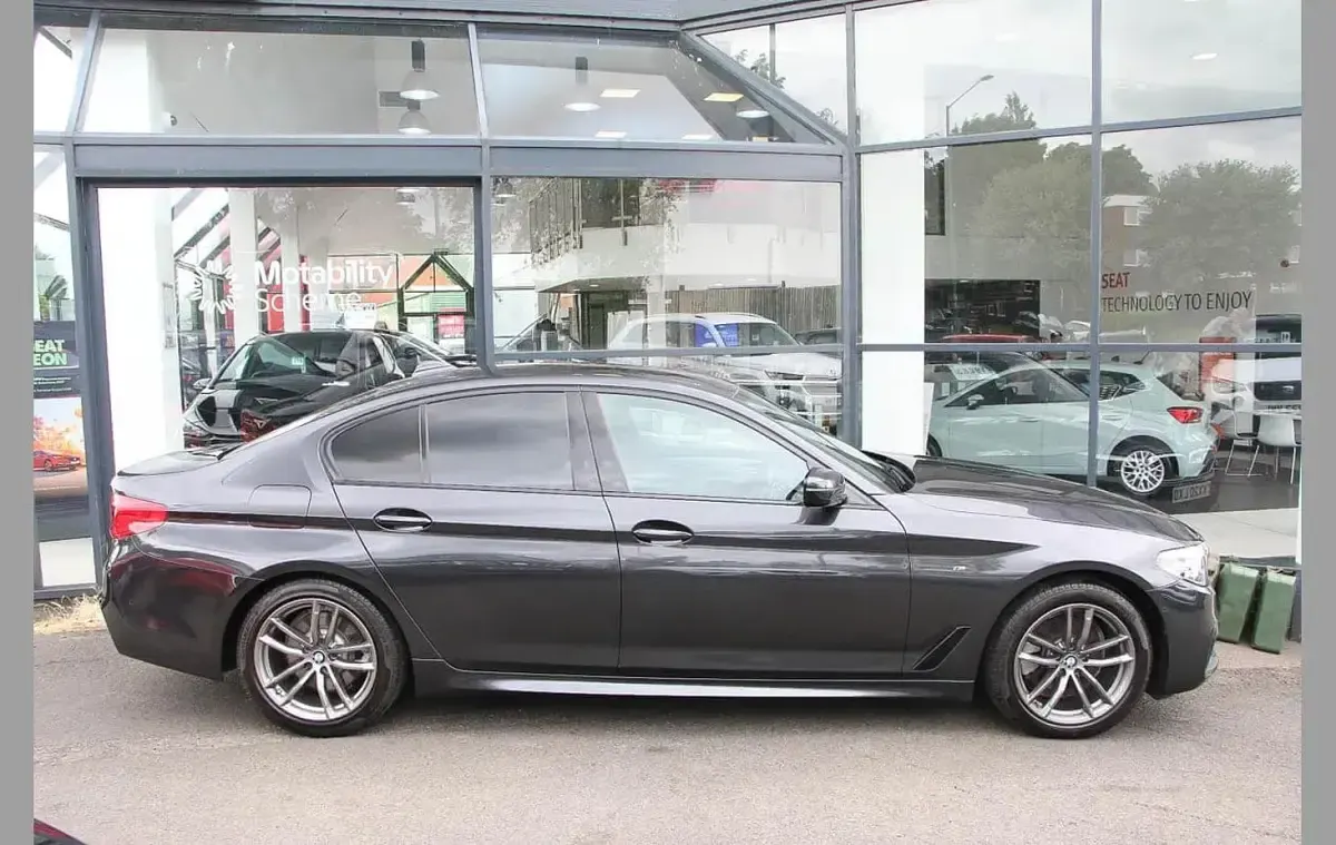 Used BMW 520 M Sport 187 HP (137 kW) 2020 Grey Sedan