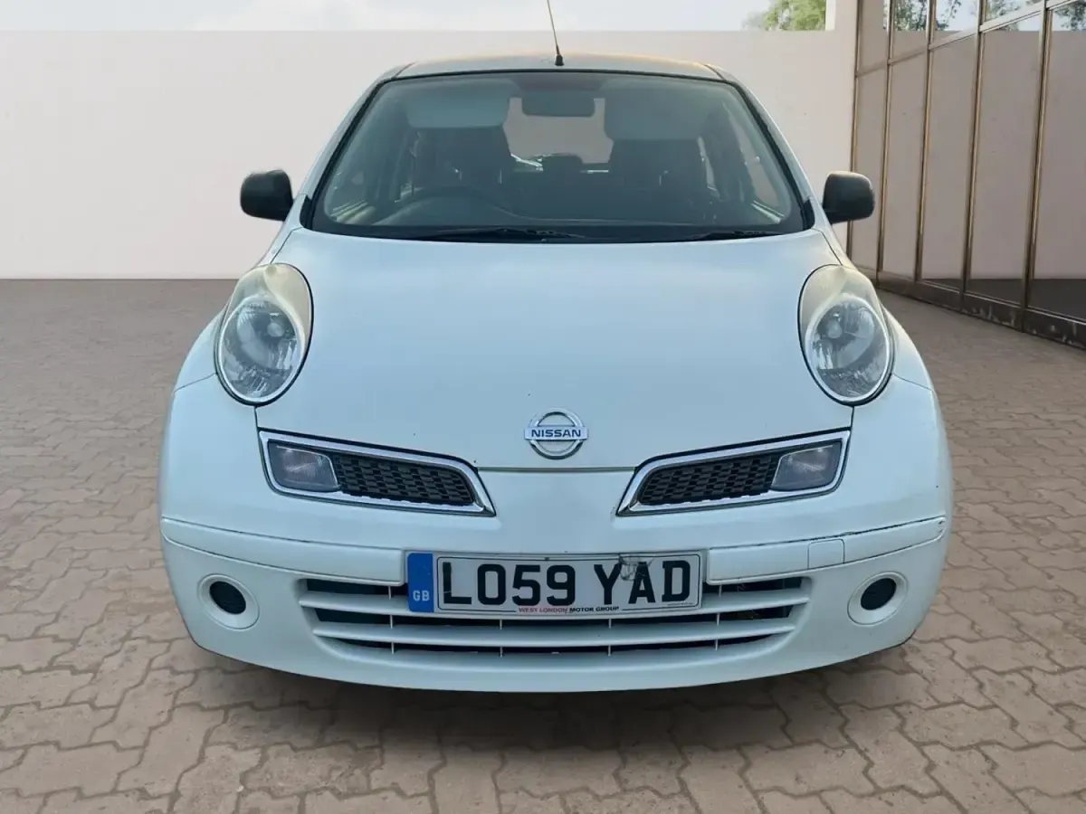 Usata Nissan Micra Visia 79 CV (58 kW) 2010 Bianco Utilitaria