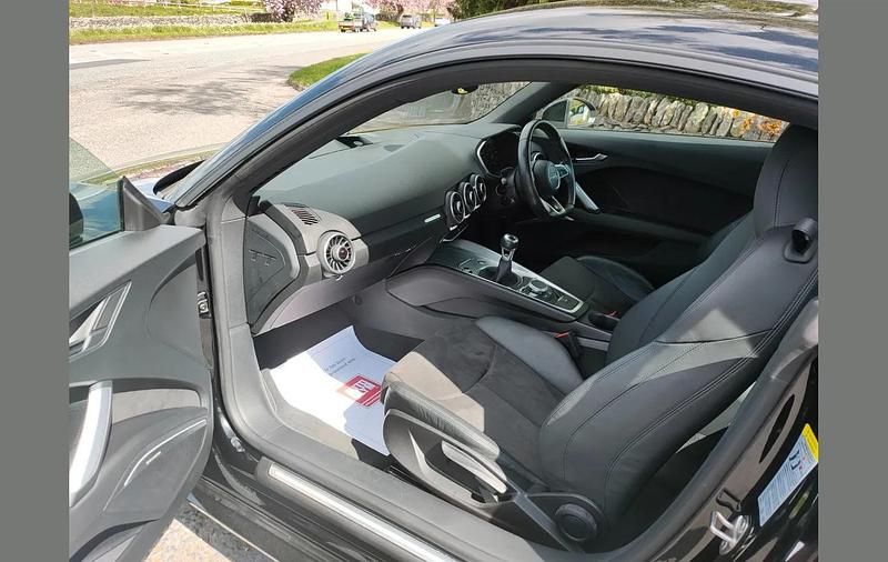 Used Audi TT Sport 230 HP (169 kW) 2016 Black Coupe