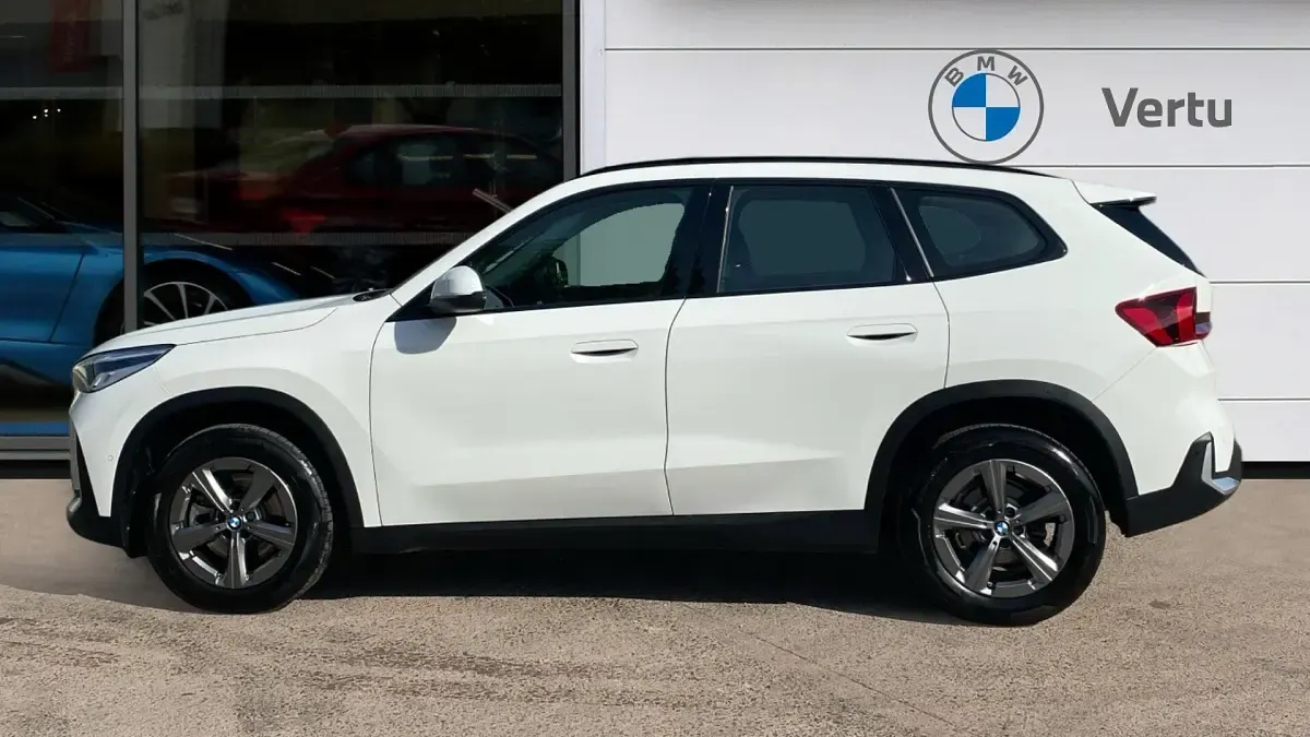 Usado BMW X1 Sport Line 170 HP (125 kW) 2025 Branco SUV