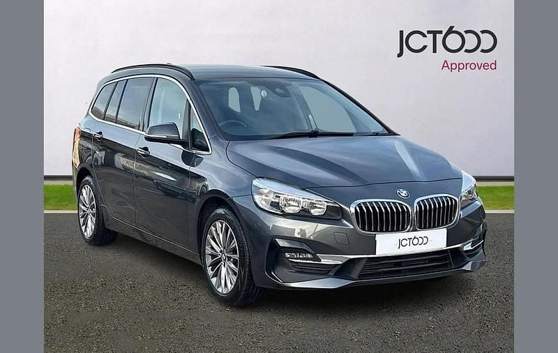 Used BMW 220 Luxury Line 188 HP (138 kW) 2019 Grey Estate